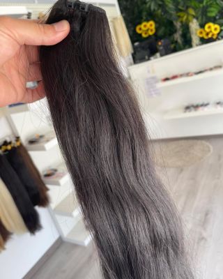 Výpredaj! ✨ Luxusné živé vlasy na predlžovanie ✨ Typ: Weft-in (na šitie) Hmotnosť:100 g Farba na sklade :tmavohnedá ,...